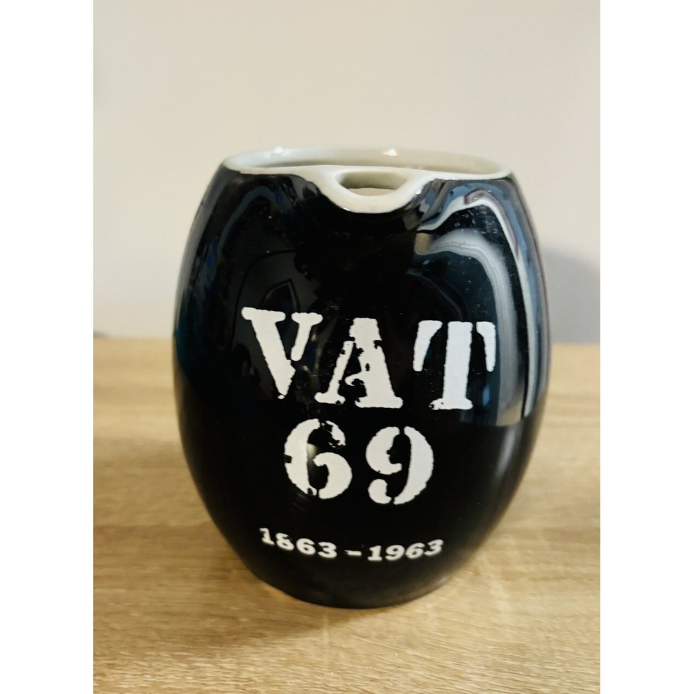 VAT 69 Bar Pitcher 1863-1963 100 Year Black & White Liquor Collectible Barwear